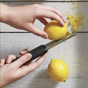 NEW Pampered Chef microplane zester